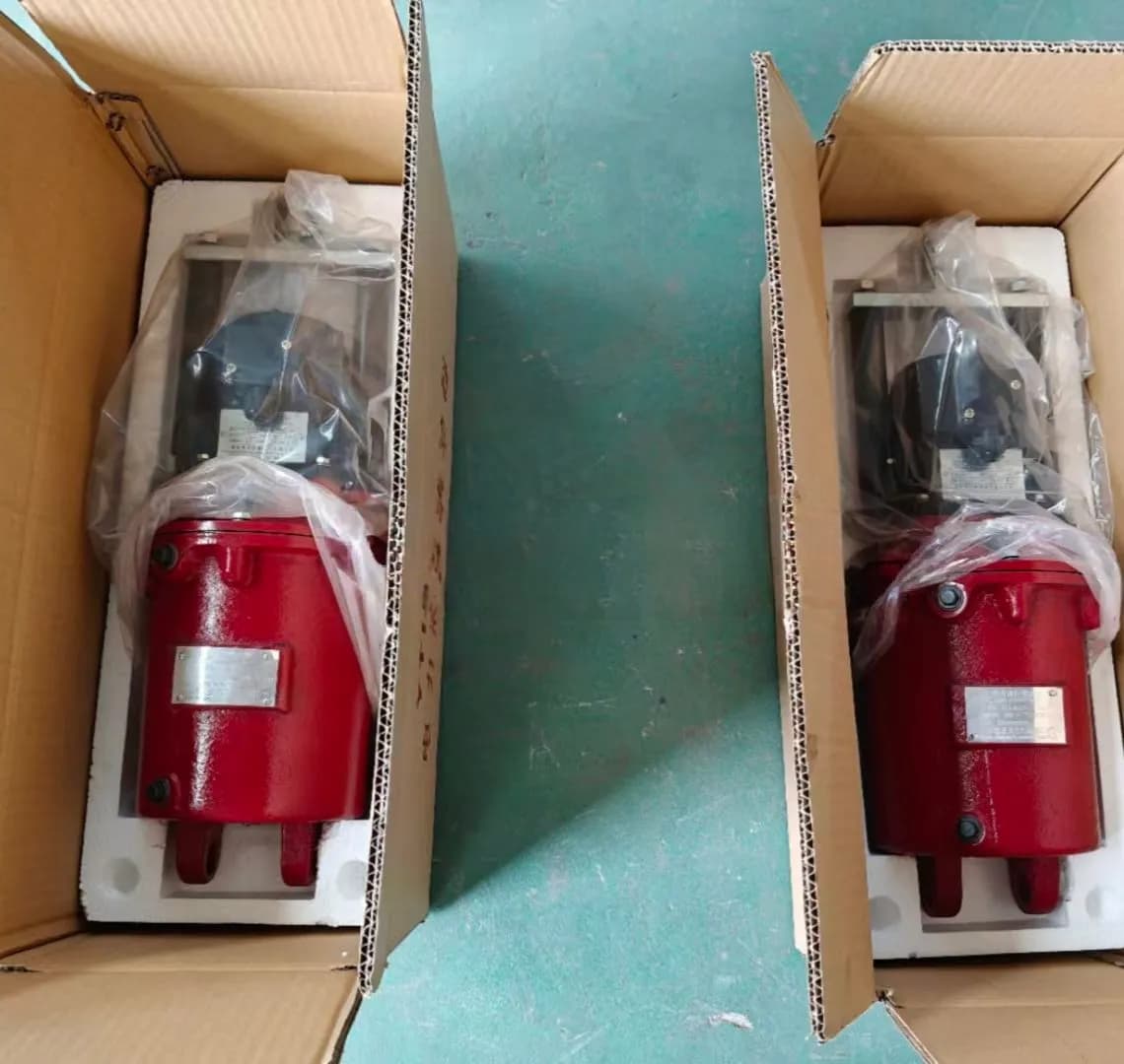 Bầu phanh thuỷ lực 25 2/4
