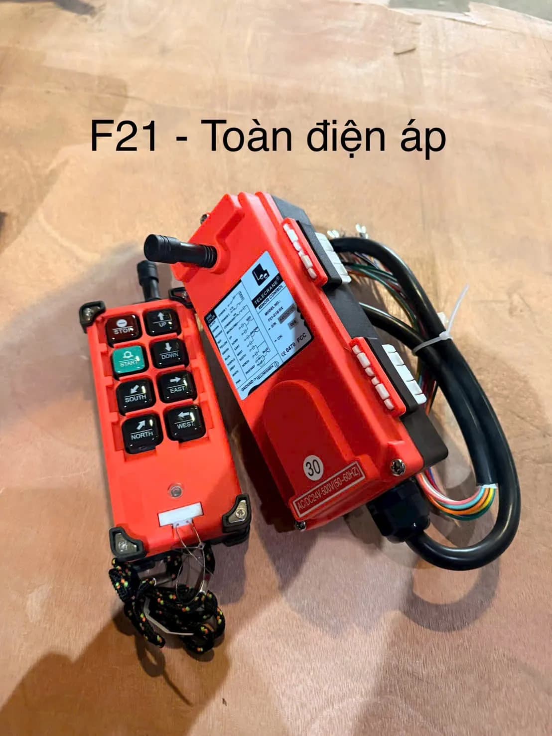 Điều khiển từ xa F21 toàn điện áp
