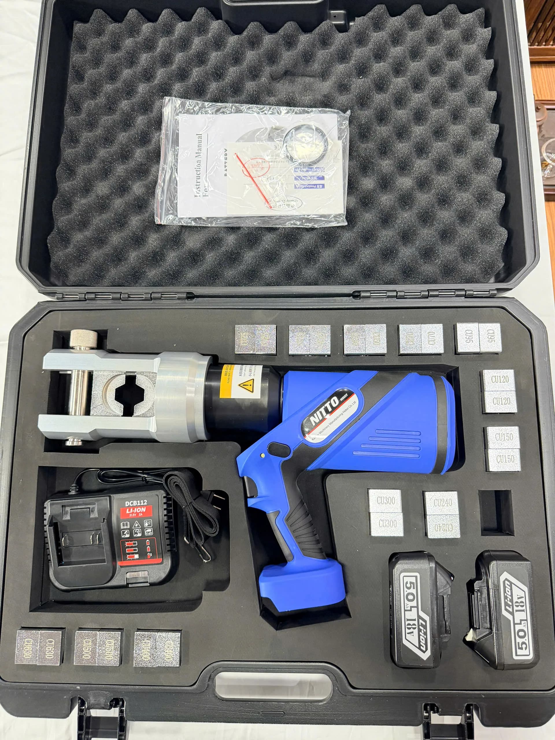 Máy ép cos thủy lực dùng pin NE-630