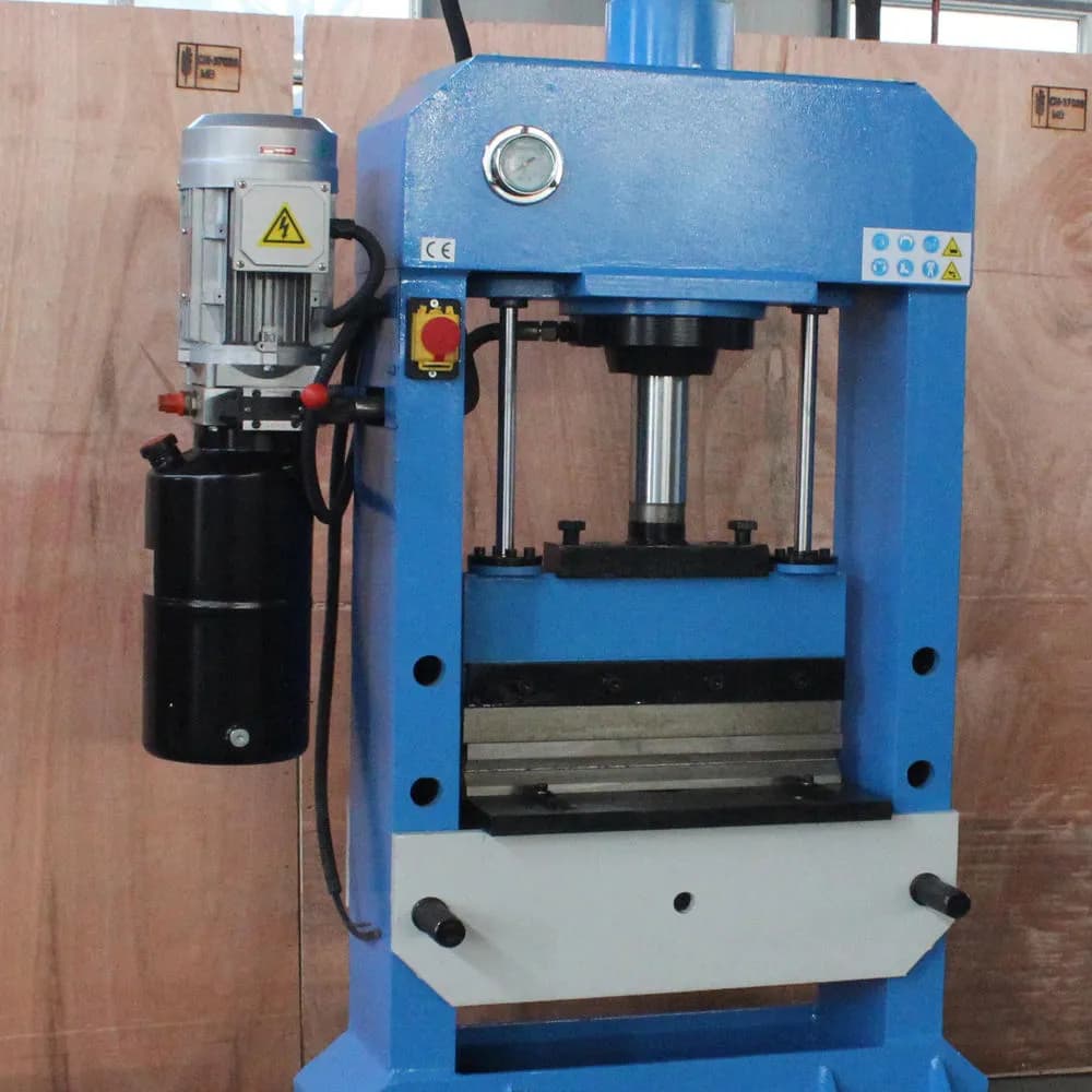 Máy ép thủy lực HPB-580 30 tấn