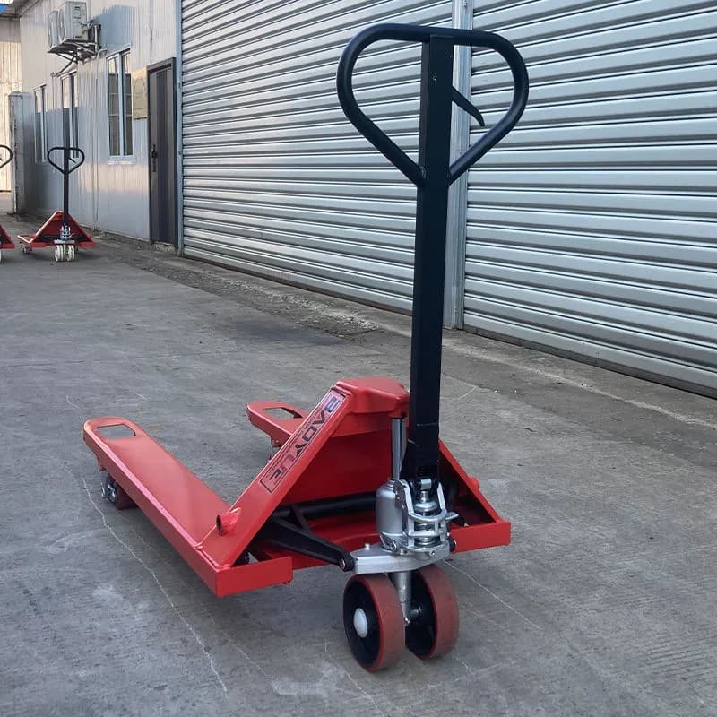 Xe nâng tay thấp bánh PU 2Tx550